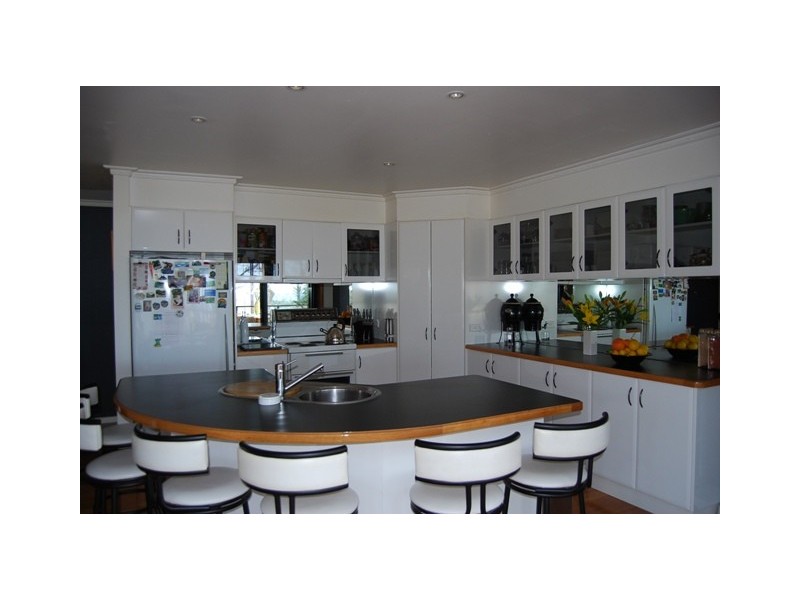 46 Creighton Street, Lakes Entrance VIC 3909