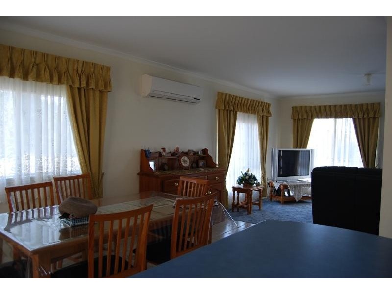 173 Princes Highway, Lakes Entrance VIC 3909