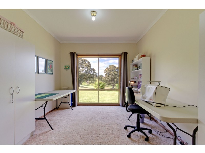 165 Rosherville Road, Metung VIC 3904