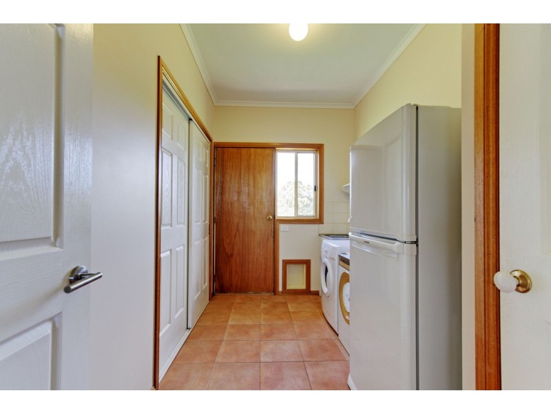 165 Rosherville Road, Metung VIC 3904