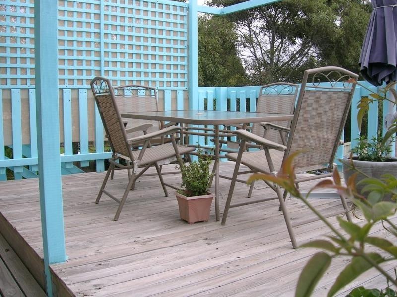 10 Capes Road, Lakes Entrance VIC 3909