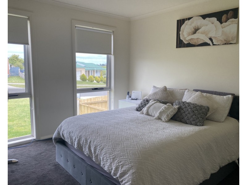 103 Stirling Drive, Lakes Entrance VIC 3909