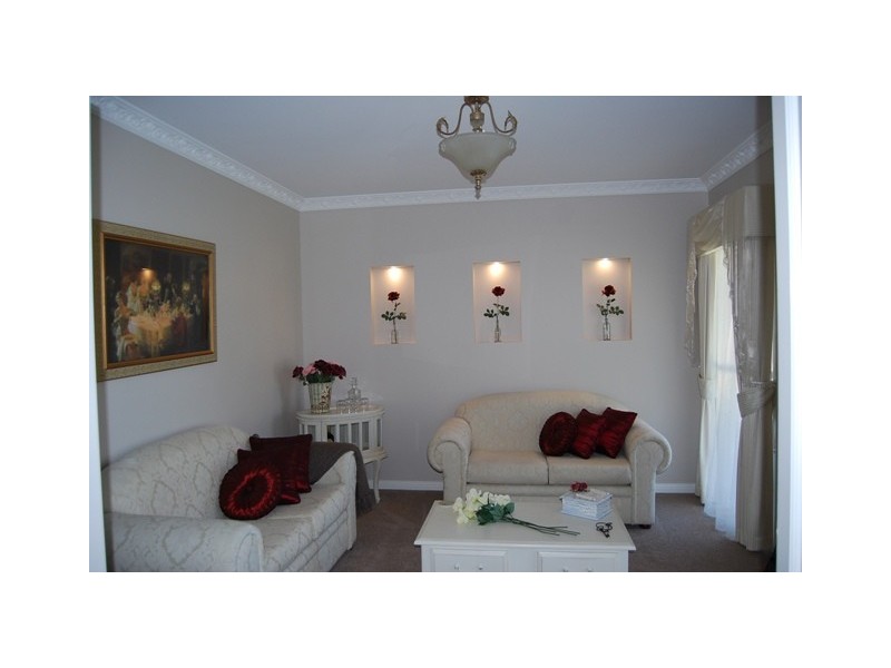 69 Goldring Road, Lakes Entrance VIC 3909