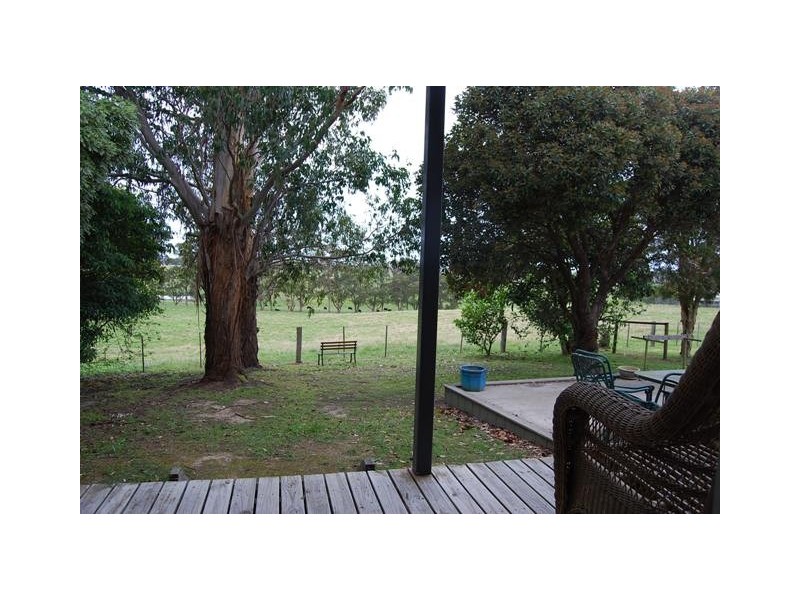 31 Punt Road, Johnsonville VIC 3902