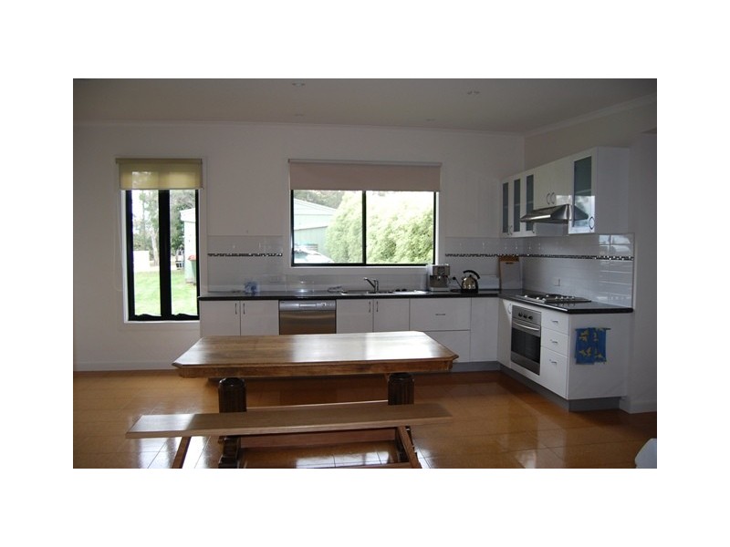 31 Punt Road, Johnsonville VIC 3902