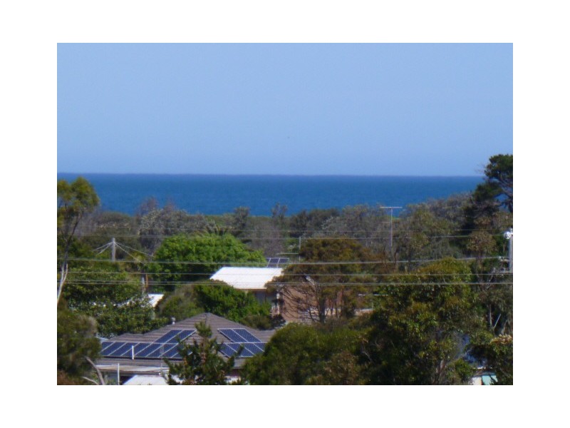 19A and B Golf Links Road, Lakes Entrance VIC 3909