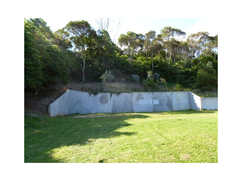 19A and B Golf Links Road, Lakes Entrance VIC 3909