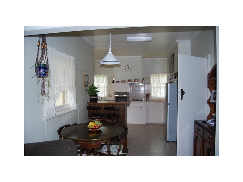 12 Stock Street, Lakes Entrance VIC 3909