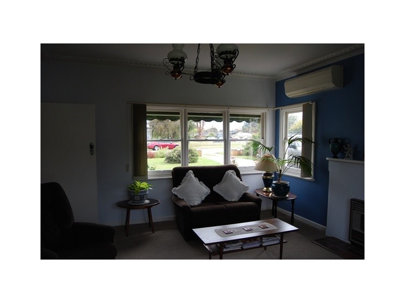 12 Stock Street, Lakes Entrance VIC 3909