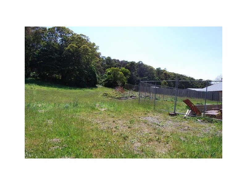 75B Golf Links Road, Lakes Entrance VIC 3909