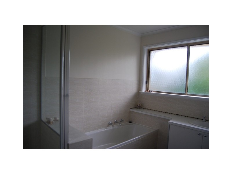 1/41 Golf Links Road, Lakes Entrance VIC 3909