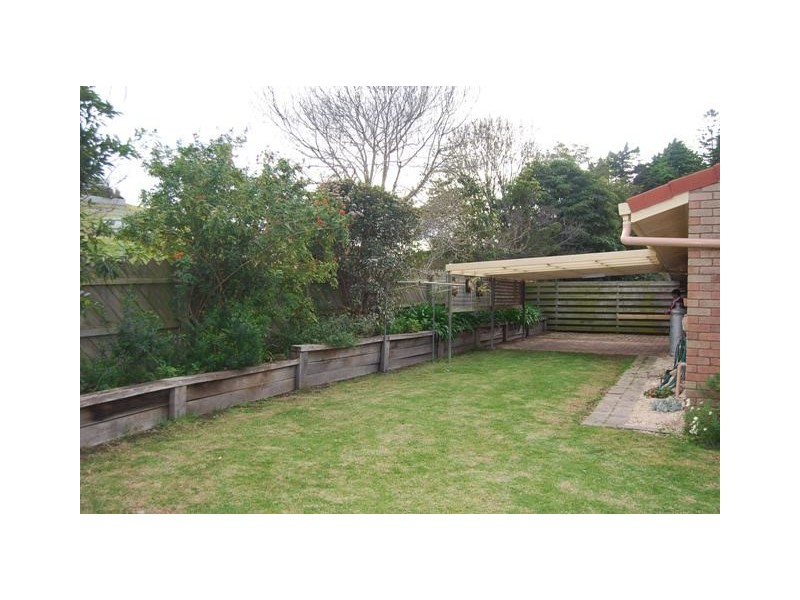 1/41 Golf Links Road, Lakes Entrance VIC 3909