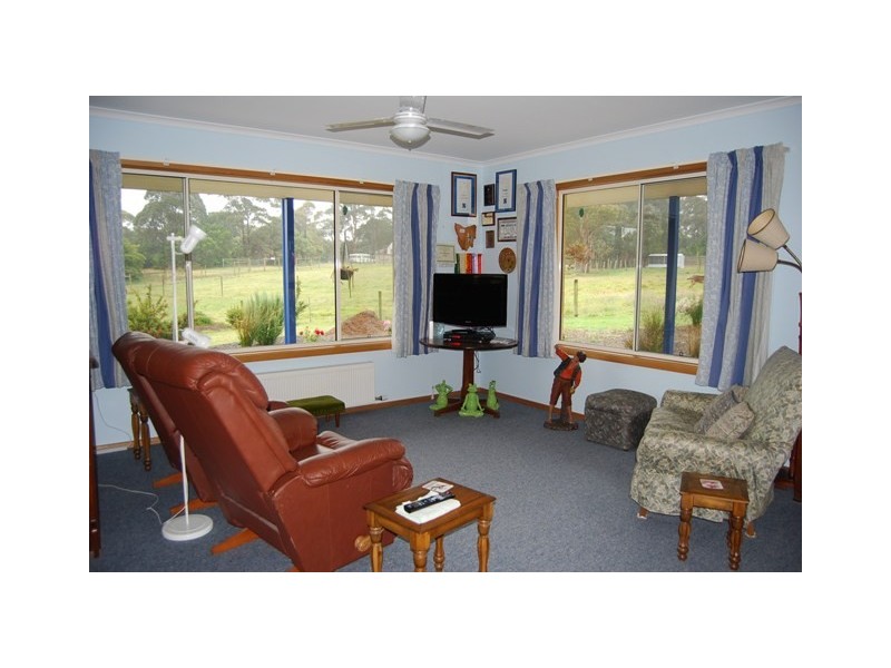 183 Ostlers Road, Lakes Entrance VIC 3909