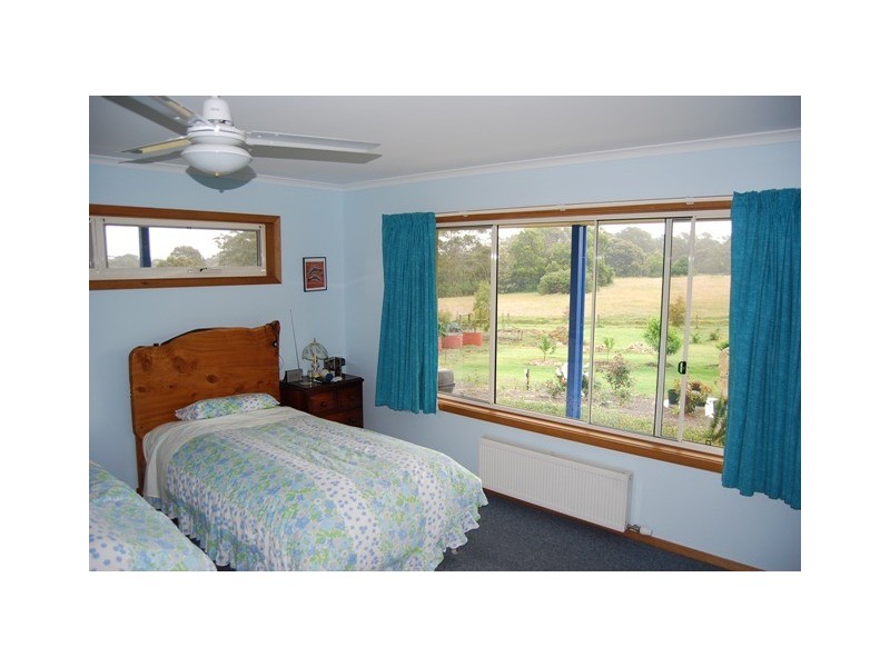183 Ostlers Road, Lakes Entrance VIC 3909