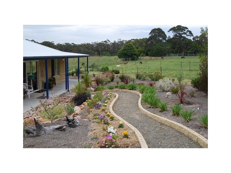 183 Ostlers Road, Lakes Entrance VIC 3909
