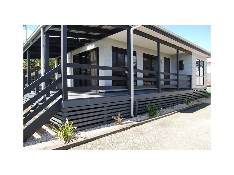 18 Panoramic Drive, Lakes Entrance VIC 3909