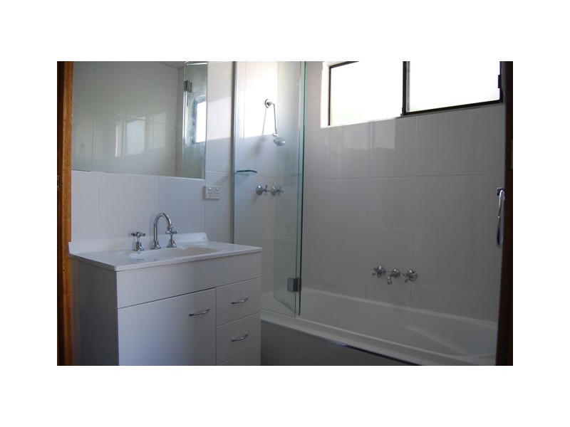 18 Panoramic Drive, Lakes Entrance VIC 3909