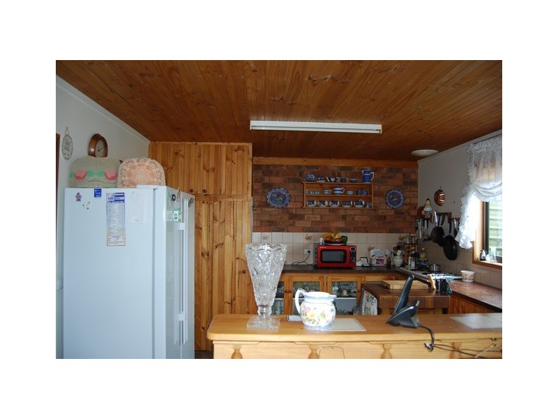 17 View Street, Lakes Entrance VIC 3909