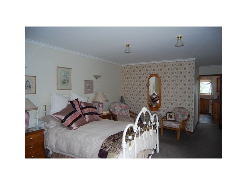 17 View Street, Lakes Entrance VIC 3909