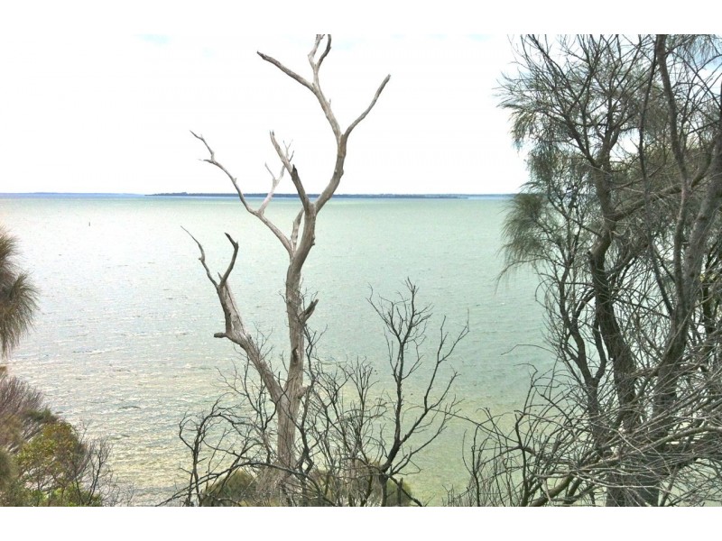 7 Gloria Avenue, Metung VIC 3904