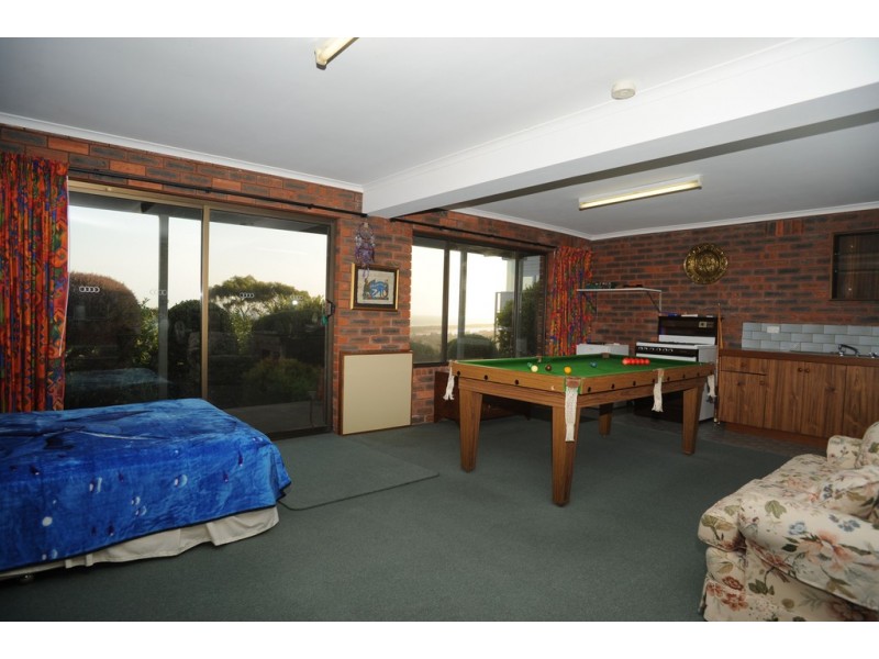 30 Ocean View Parade, Lakes Entrance VIC 3909