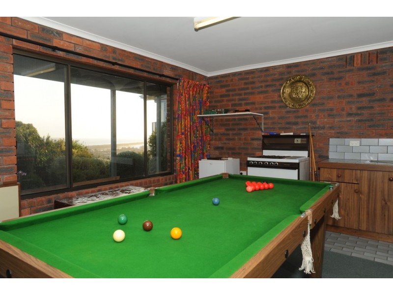 30 Ocean View Parade, Lakes Entrance VIC 3909