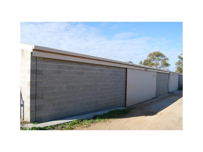 29 Coates Road, Lakes Entrance VIC 3909