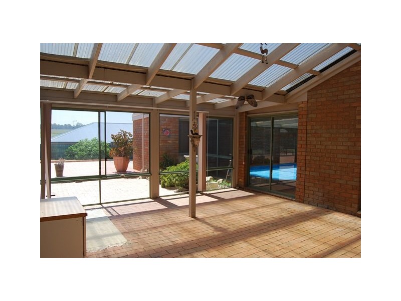 50 Stirling Drive, Lakes Entrance VIC 3909