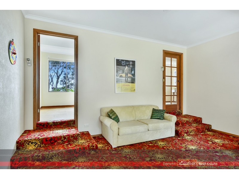 55 Seaview Parade, Kalimna VIC 3909