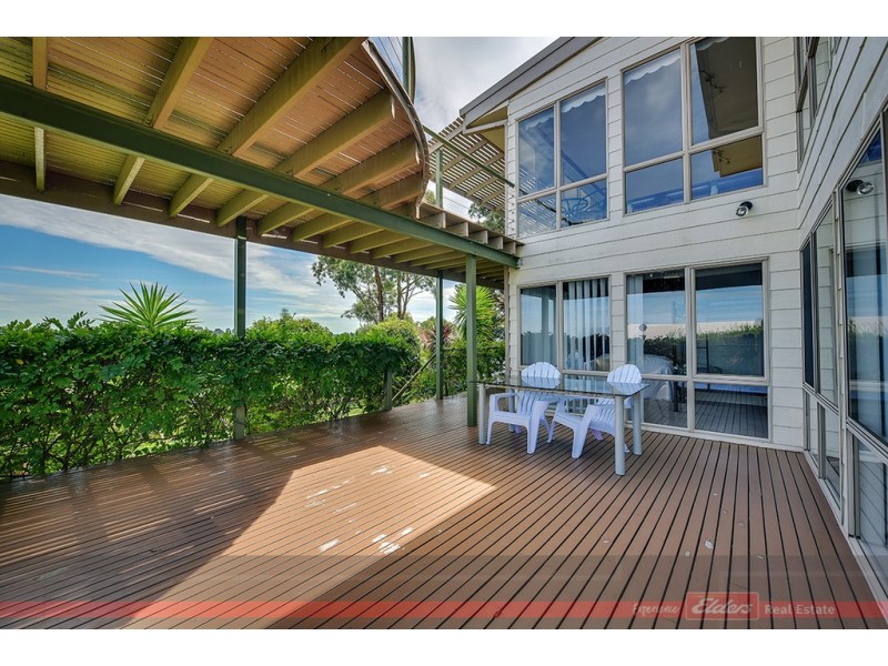 2 Bass Close, Lakes Entrance VIC 3909