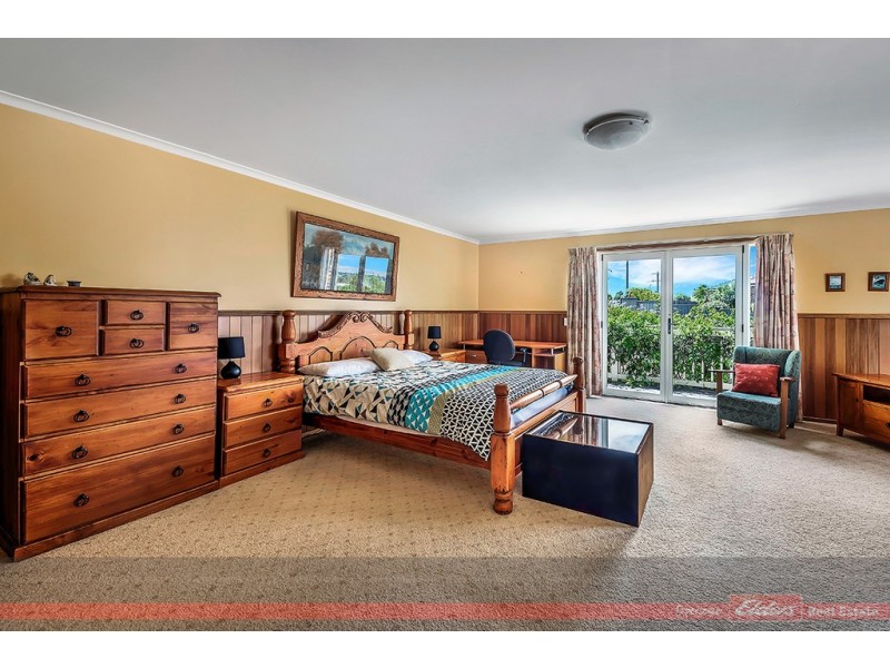 2 Bass Close, Lakes Entrance VIC 3909