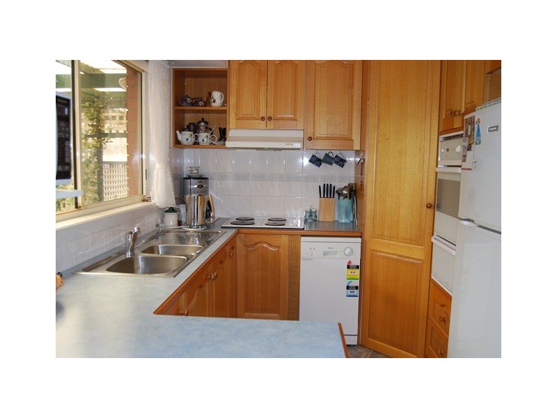 Unit 6 67-73 Roadknight Street, Lakes Entrance VIC 3909