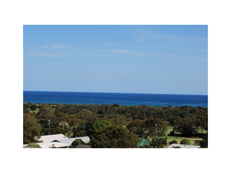 15 Gay Street, Lakes Entrance VIC 3909