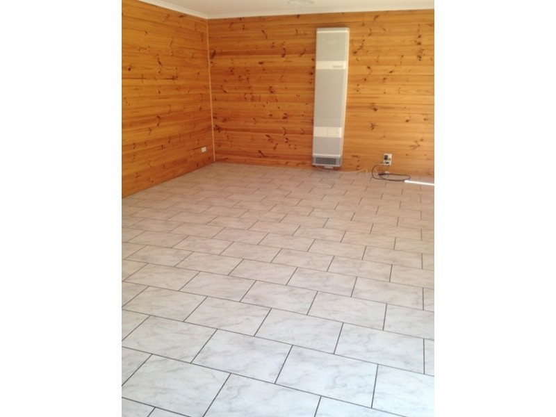 118 Marine Parade, Lakes Entrance VIC 3909