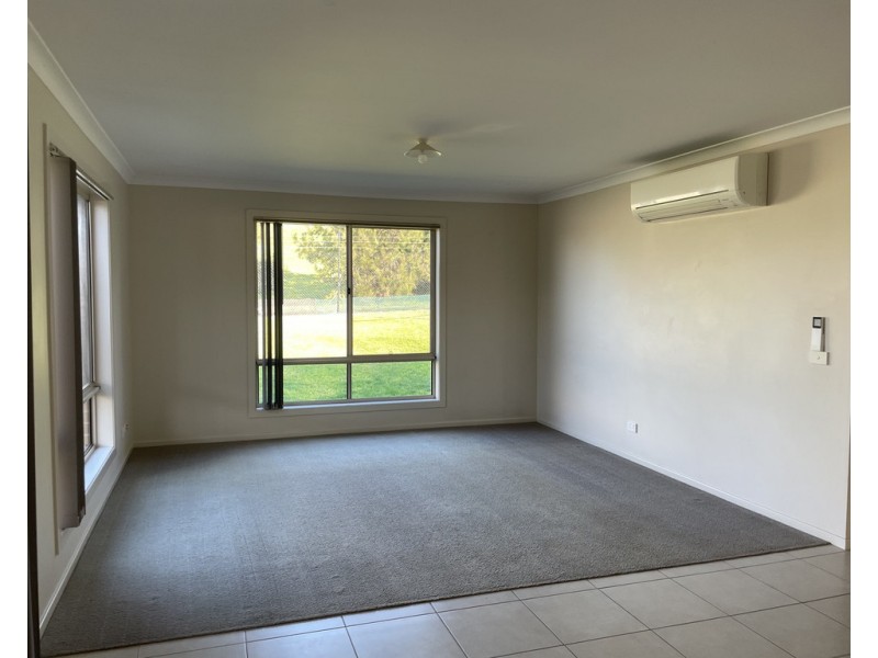 42 Albatross Road, Kalimna VIC 3909