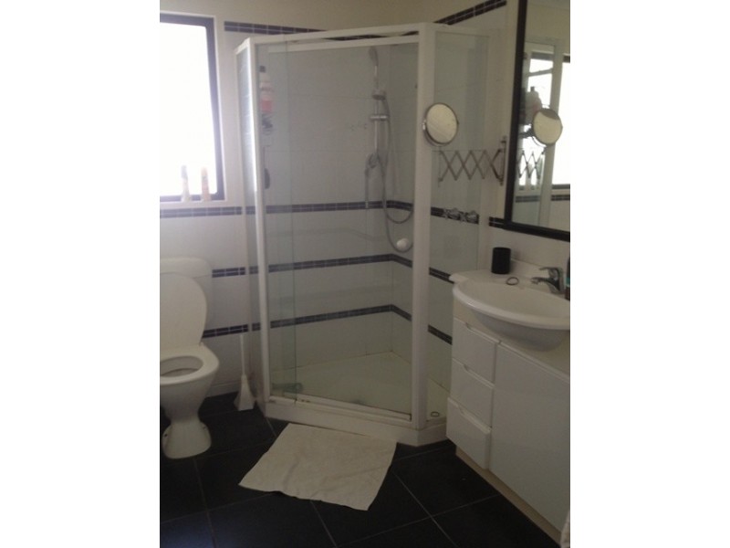 191 Hunters Lane, Lakes Entrance VIC 3909