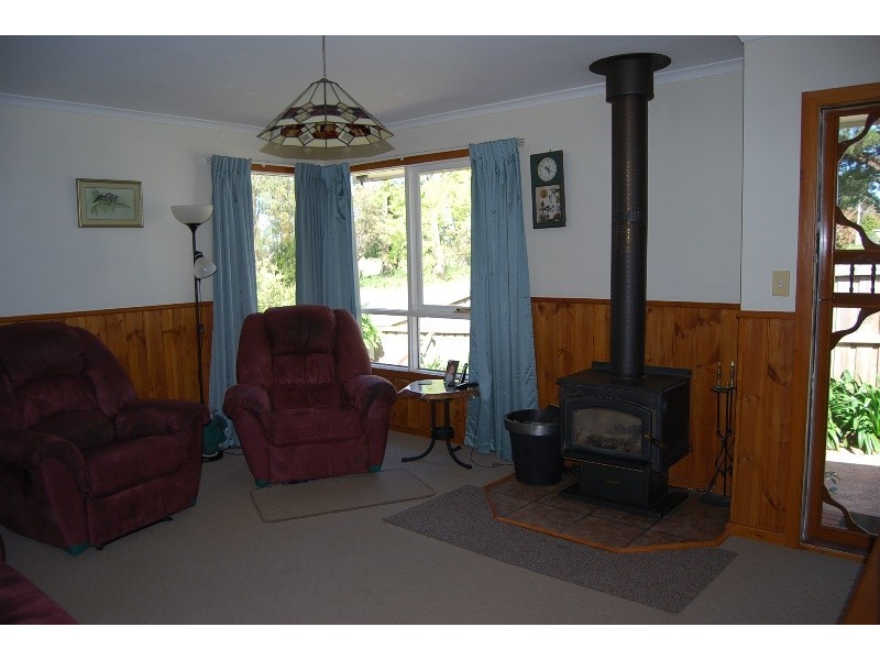 191 Hunters Lane, Lakes Entrance VIC 3909