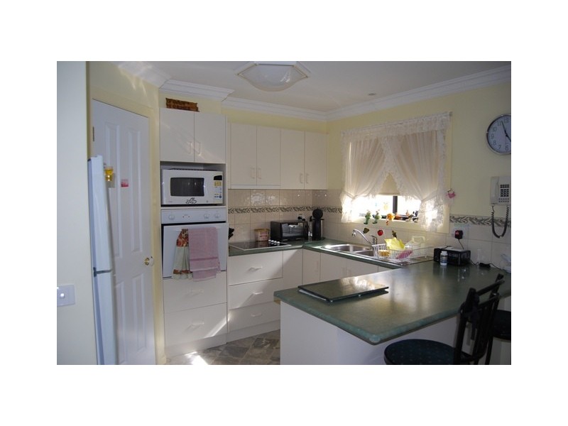 36/86 Golf Links Road, Lakes Entrance VIC 3909