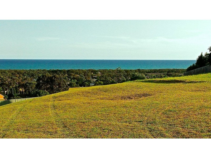 10 Kinkuna Court, Lakes Entrance VIC 3909