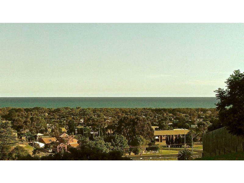 10 Kinkuna Court, Lakes Entrance VIC 3909