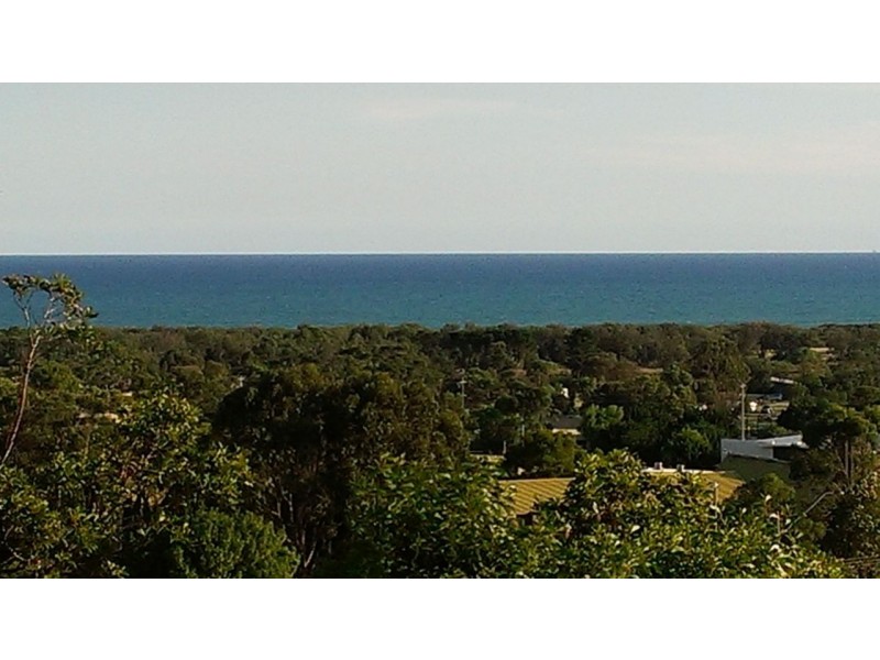 10 Kinkuna Court, Lakes Entrance VIC 3909