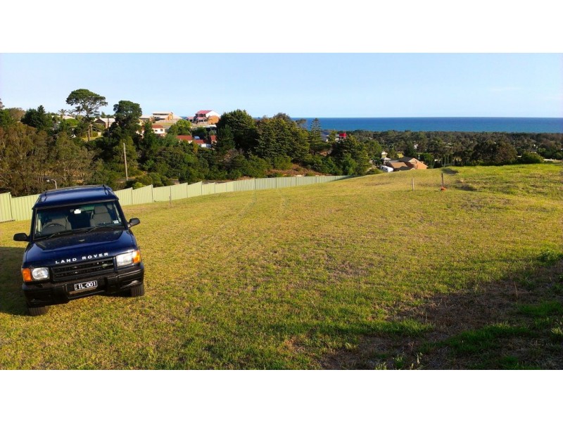 10 Kinkuna Court, Lakes Entrance VIC 3909