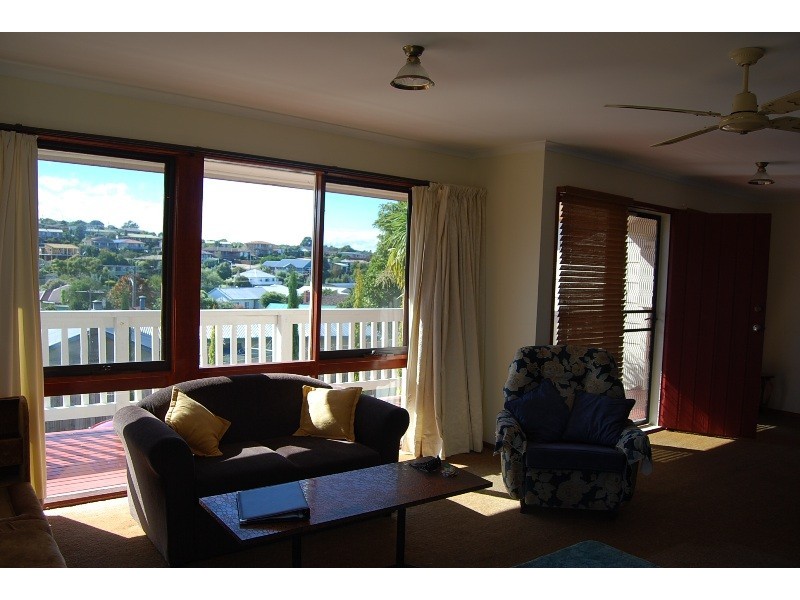5 View Street, Lakes Entrance VIC 3909