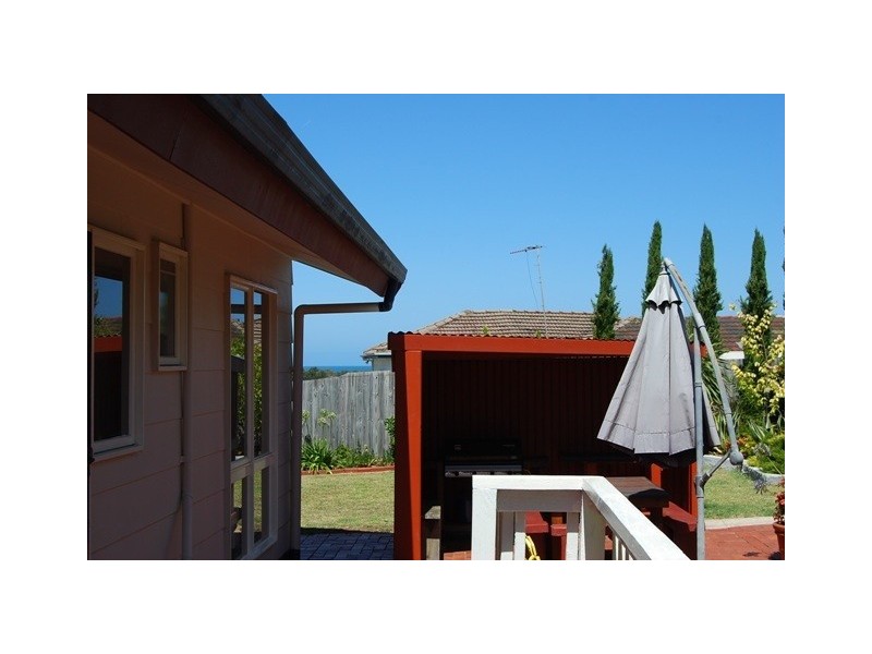 5 View Street, Lakes Entrance VIC 3909