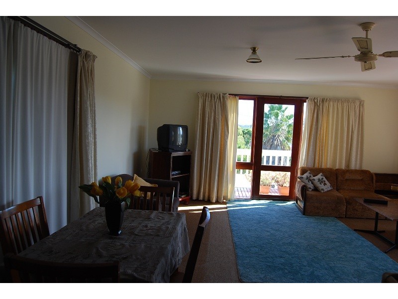 5 View Street, Lakes Entrance VIC 3909