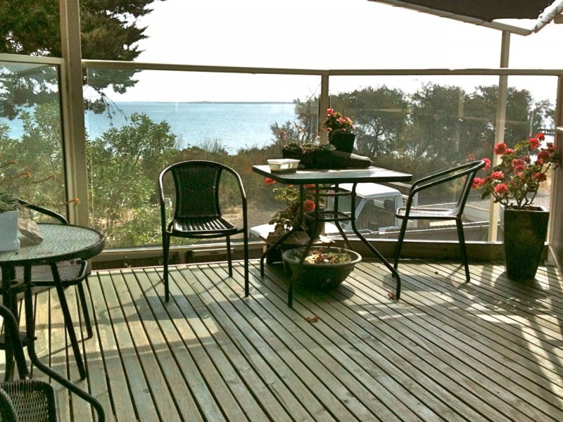 4, 51 Metung Road, Metung VIC 3904