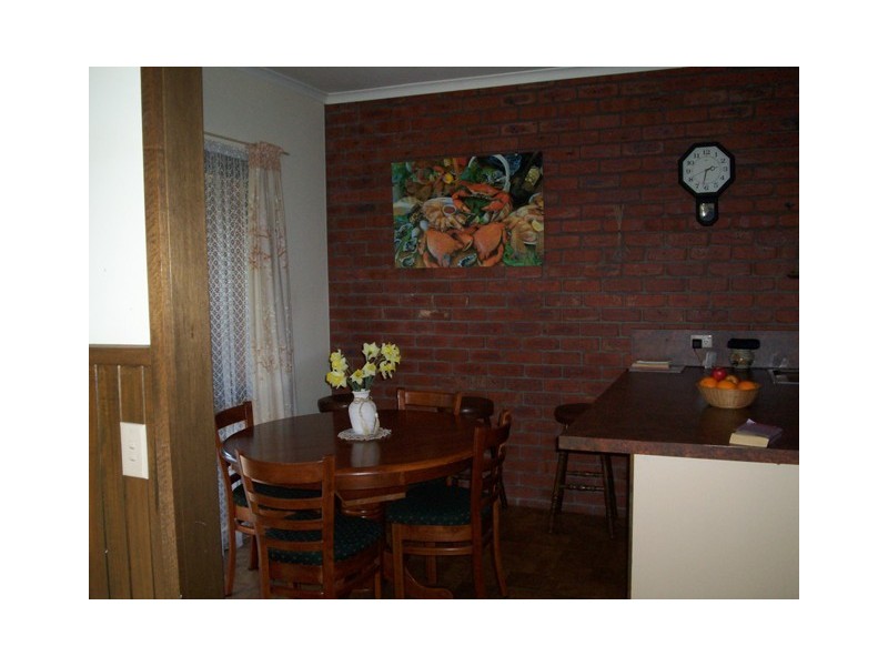 2 50-54 Palmers Road, Lakes Entrance VIC 3909