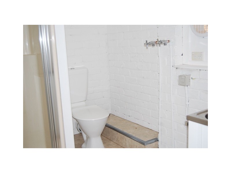 2 50-54 Palmers Road, Lakes Entrance VIC 3909