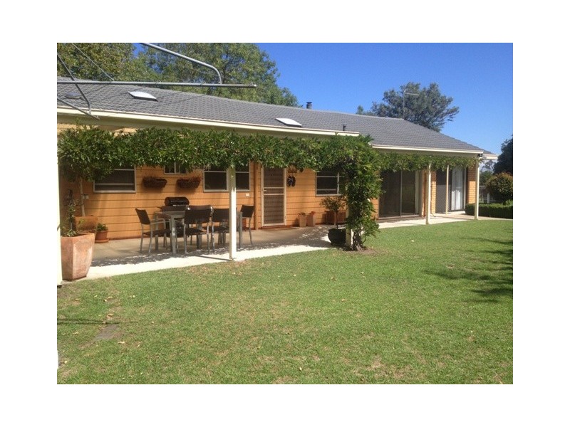 2169 Princes Highway, Lakes Entrance VIC 3909