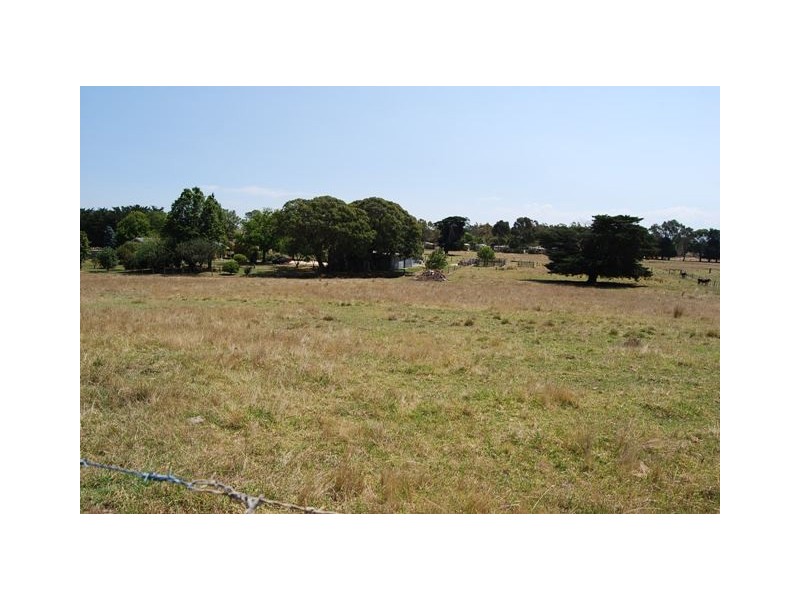 2169 Princes Highway, Lakes Entrance VIC 3909